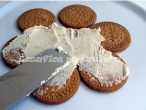 Espalhar creme nas bolachas copy