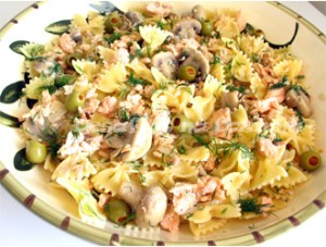 Servido no prato grande copy