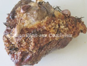 carne saída do forno copy