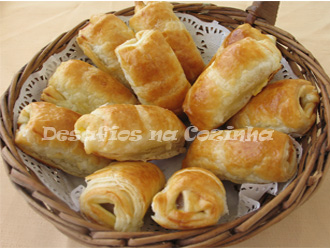 Folhados na cesta copy