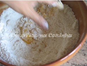 Envolver acucar, farinha e ovo copy