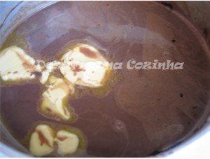 Juntar manteiga ao recheio copy