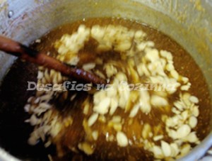 Envolver amendoas copy