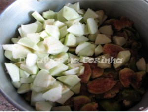 Figos e maças no tacho copy