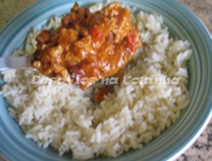 Arroz branco e chili copy