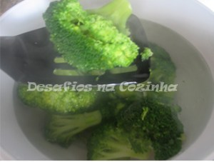 Bróculos em água fria copy