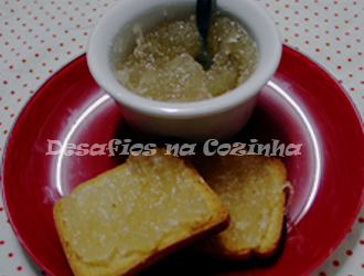 Doce de gila na mesa copy