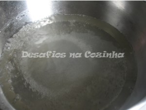 Água e açúcar a ferver copy