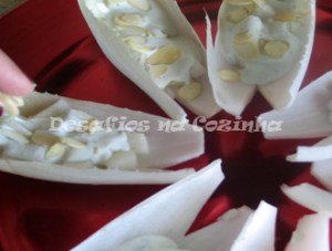 Deitar amêndoas por cima copy