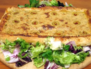 Empada grande no pratoAA copy