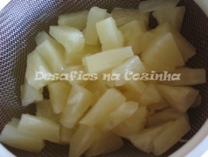 Escorrer o ananás copy