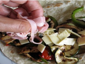 Fiambre e queijo na tortilha copy