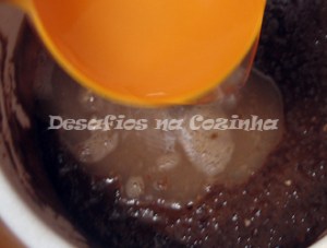 Juntar água a ferver copy